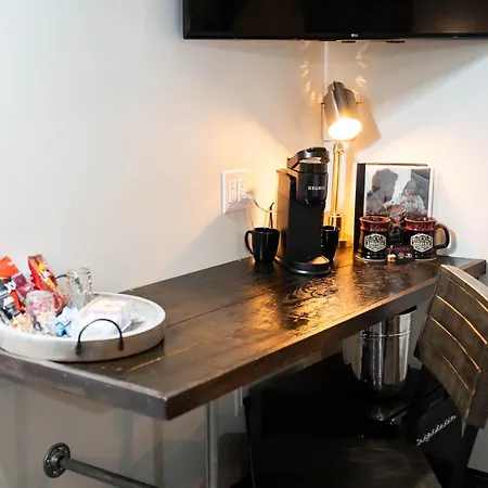 Heart & Hops Brewery Suites Kingsville Extérieur photo